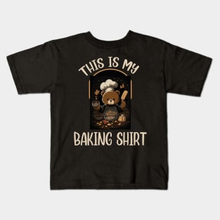 Cuddly baker Bear For Bears Lovers Bear-themed bakery Kids T-Shirt